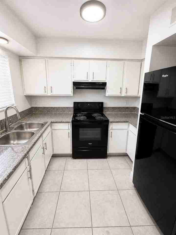 1181 Bentley Rd #1 - Photo 5 of 16