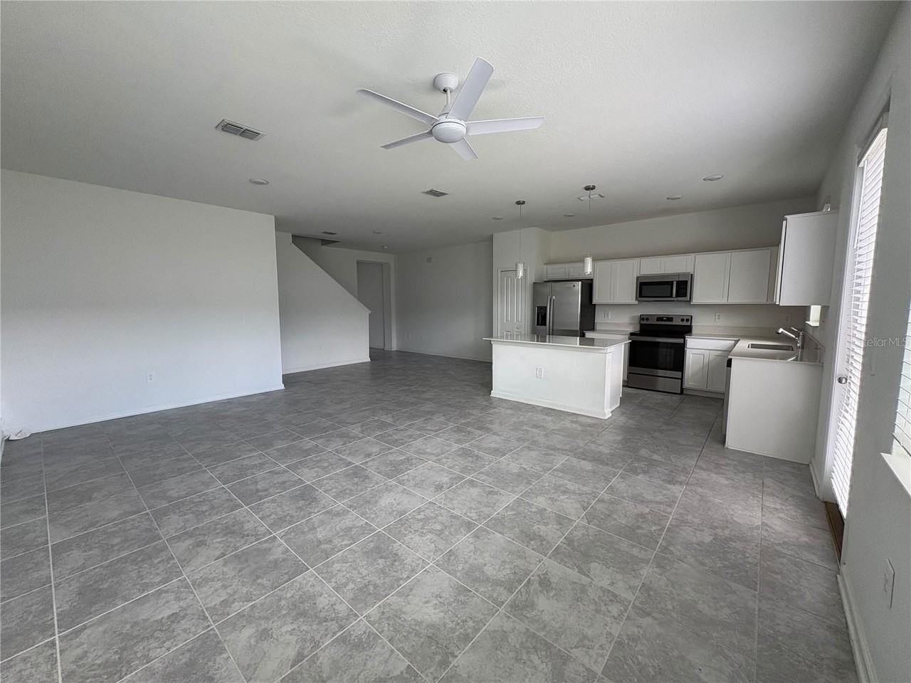 281 Bogey Dr - Photo 6 of 21