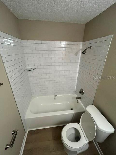 2407 Idlewild St - Photo 5 of 10