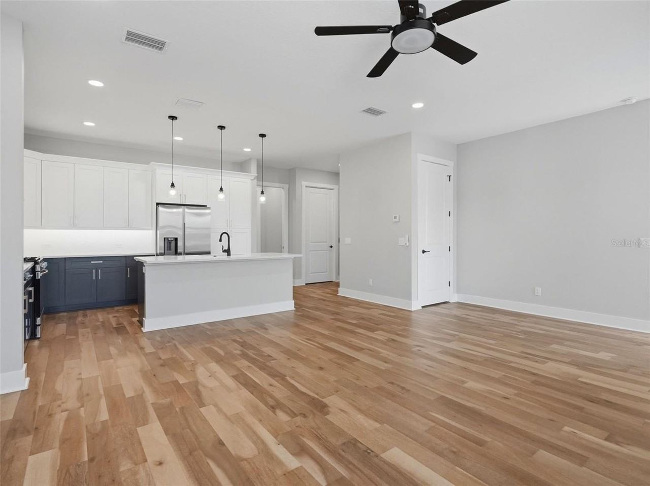 809 Oak Bend Ln - Photo 7 of 40