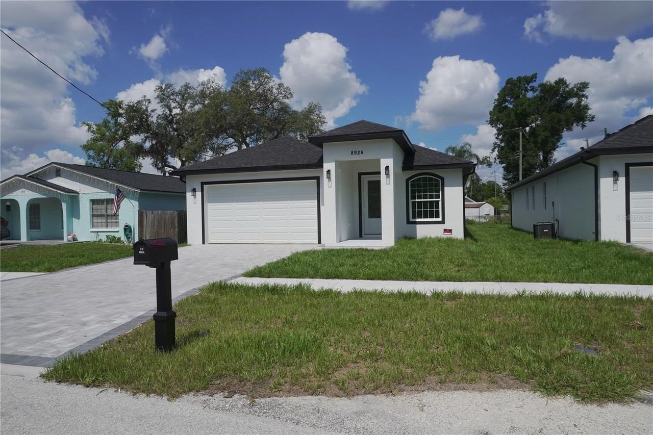 8924 N Orleans Ave - Photo 2 of 50