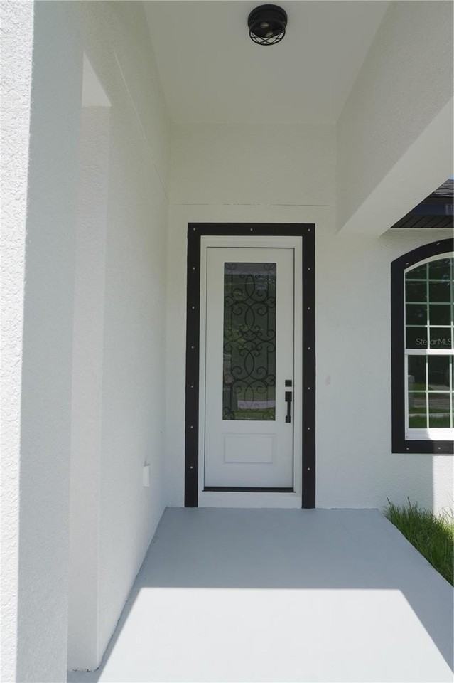 8924 N Orleans Ave - Photo 4 of 50