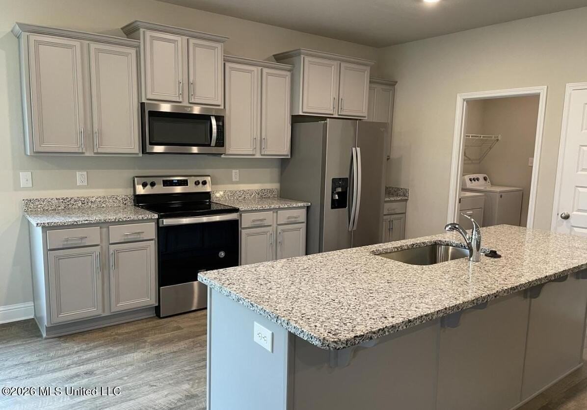 9557 Mallette Dr - Photo 2 of 19
