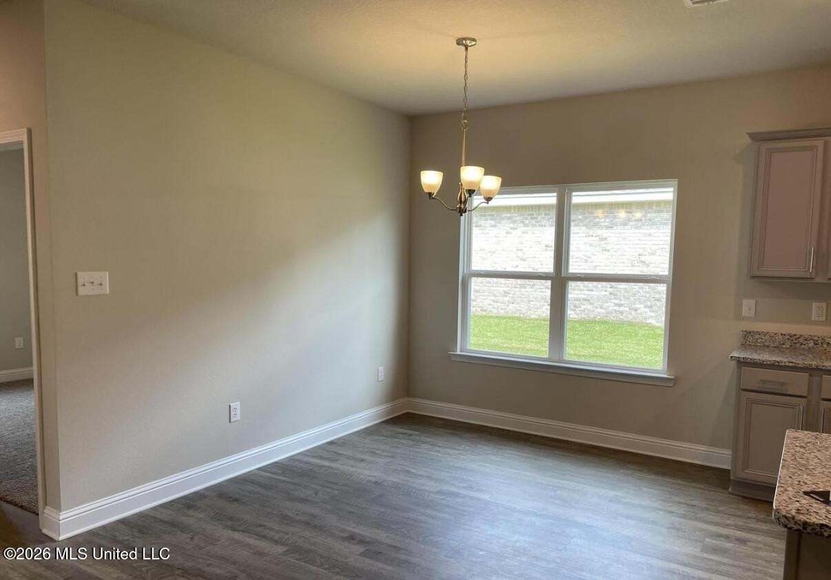 9557 Mallette Dr - Photo 7 of 19