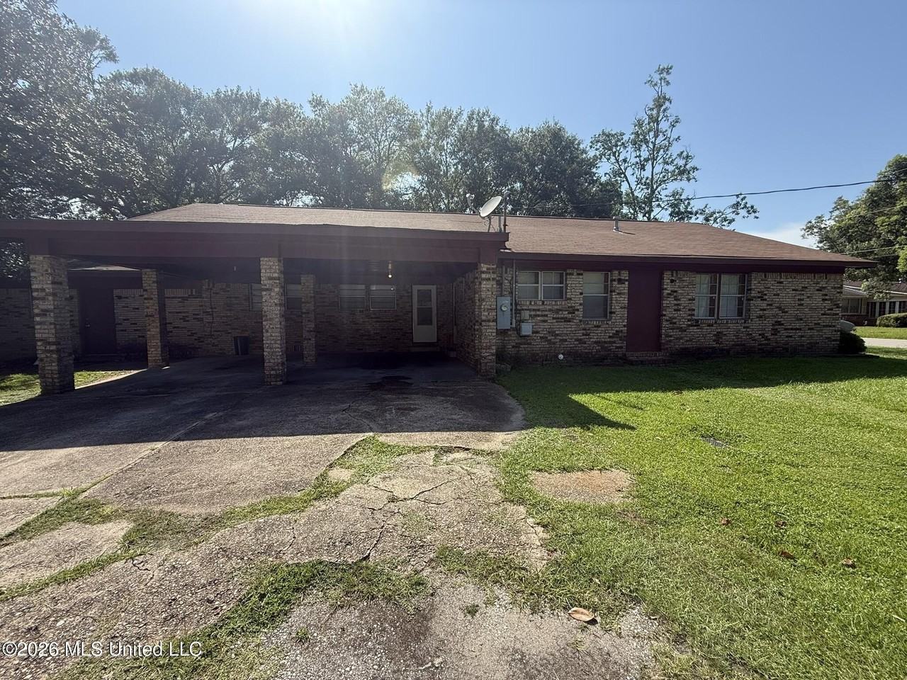 4848 Saphire Ave