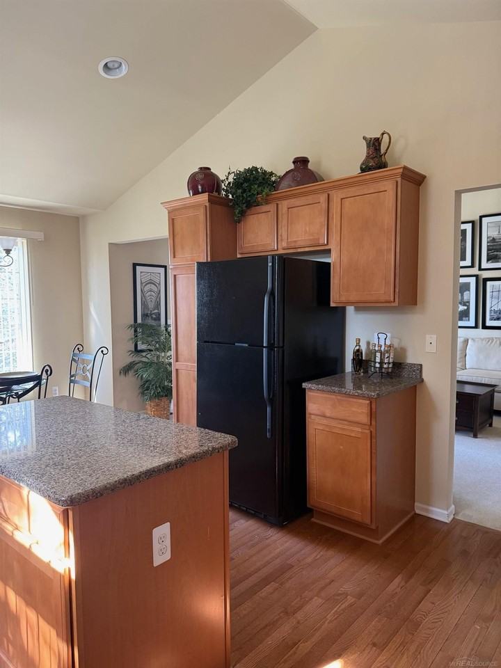45781 Eden Dr - Photo 6 of 9