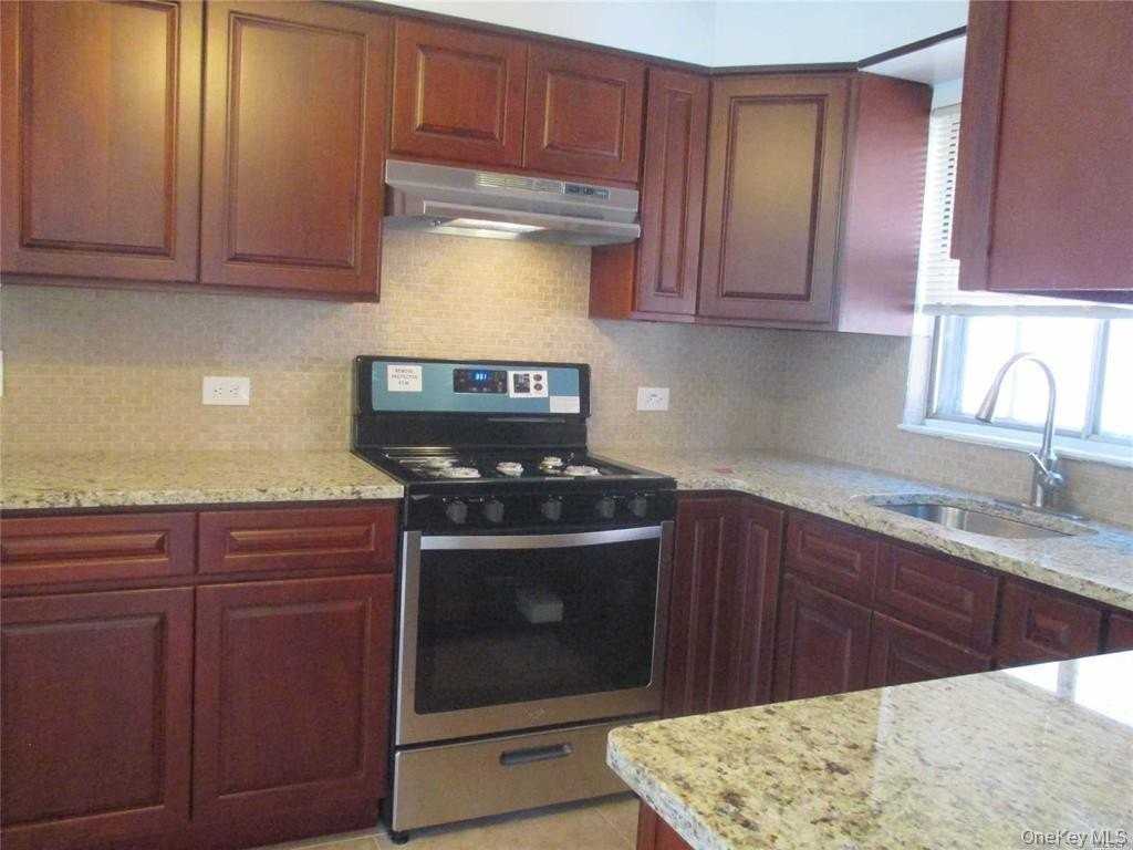 11 Juniper Rd - Photo 2 of 12