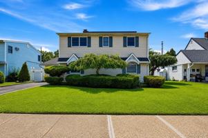 featured image of 12 Cable Ln