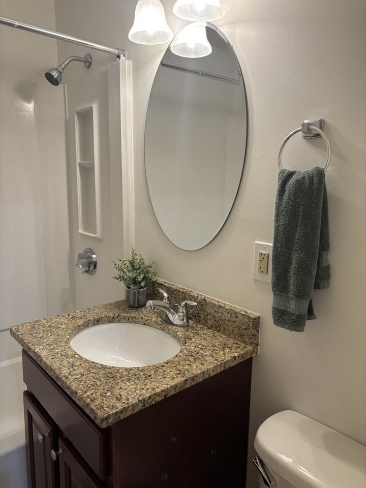 146 Willow St #21 - Photo 7 of 11