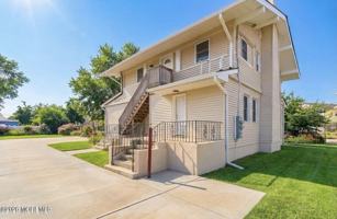 featured image of 40 Twilight Ave #1