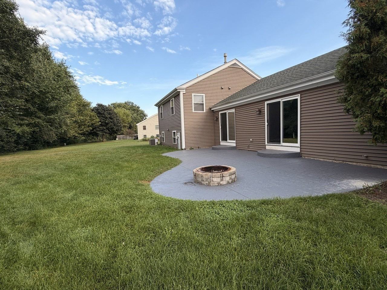 700 Woodbine Ln - Photo 2 of 22