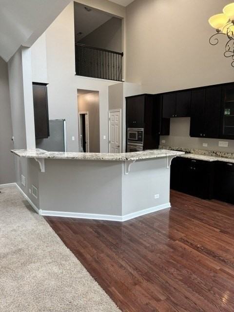 140 Roundtree Ct - Photo 3 of 15