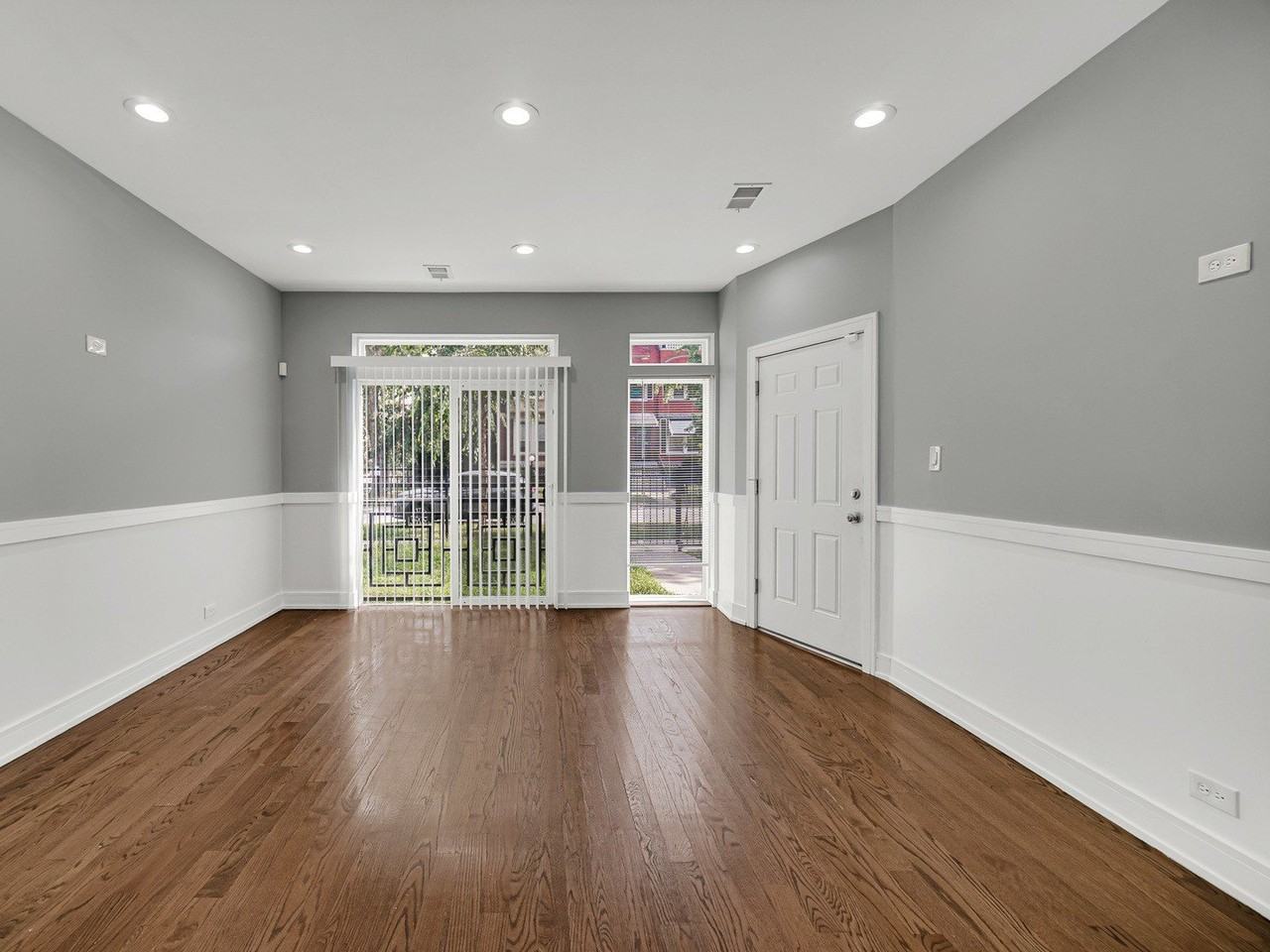 6444 S Evans Ave #1 - Photo 3 of 12
