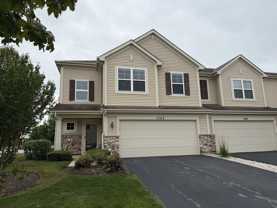 1282 Newport Cir - Photo 1 of 1