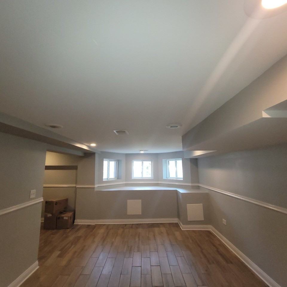 1916 S Harding Ave #1 - Photo 4 of 7