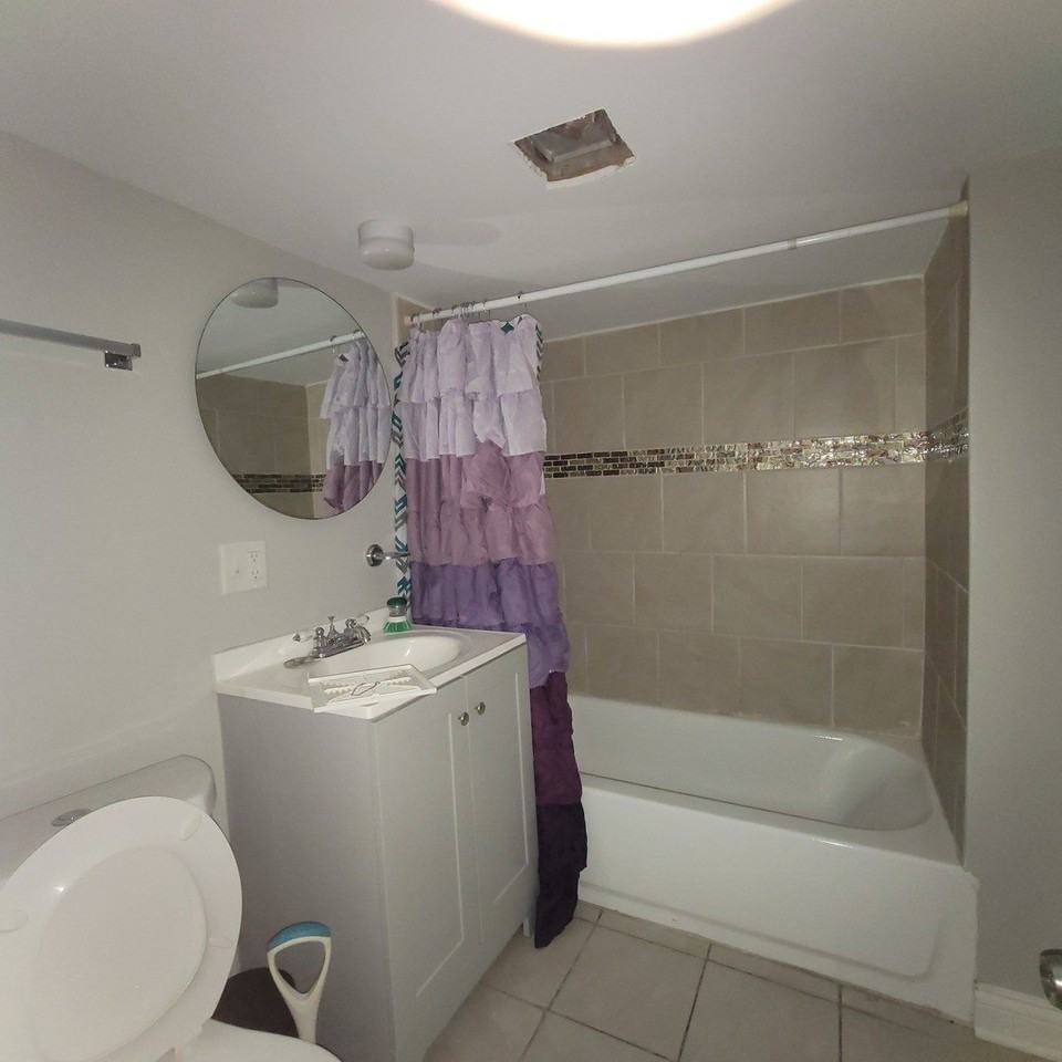 1916 S Harding Ave #1 - Photo 6 of 7