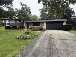 featured image of 12838 Artesian St