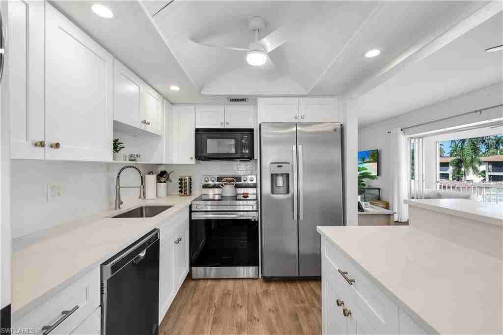 1155 Sandpiper St #D8 - Photo 7 of 22