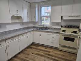 featured image of 105 N 6th Ave #1
