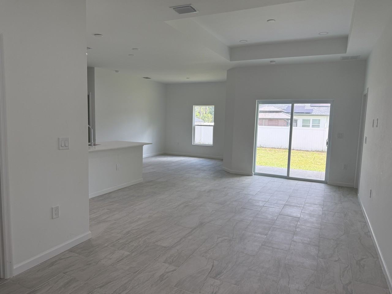 2964 Wells Ave #1 - Photo 3 of 13
