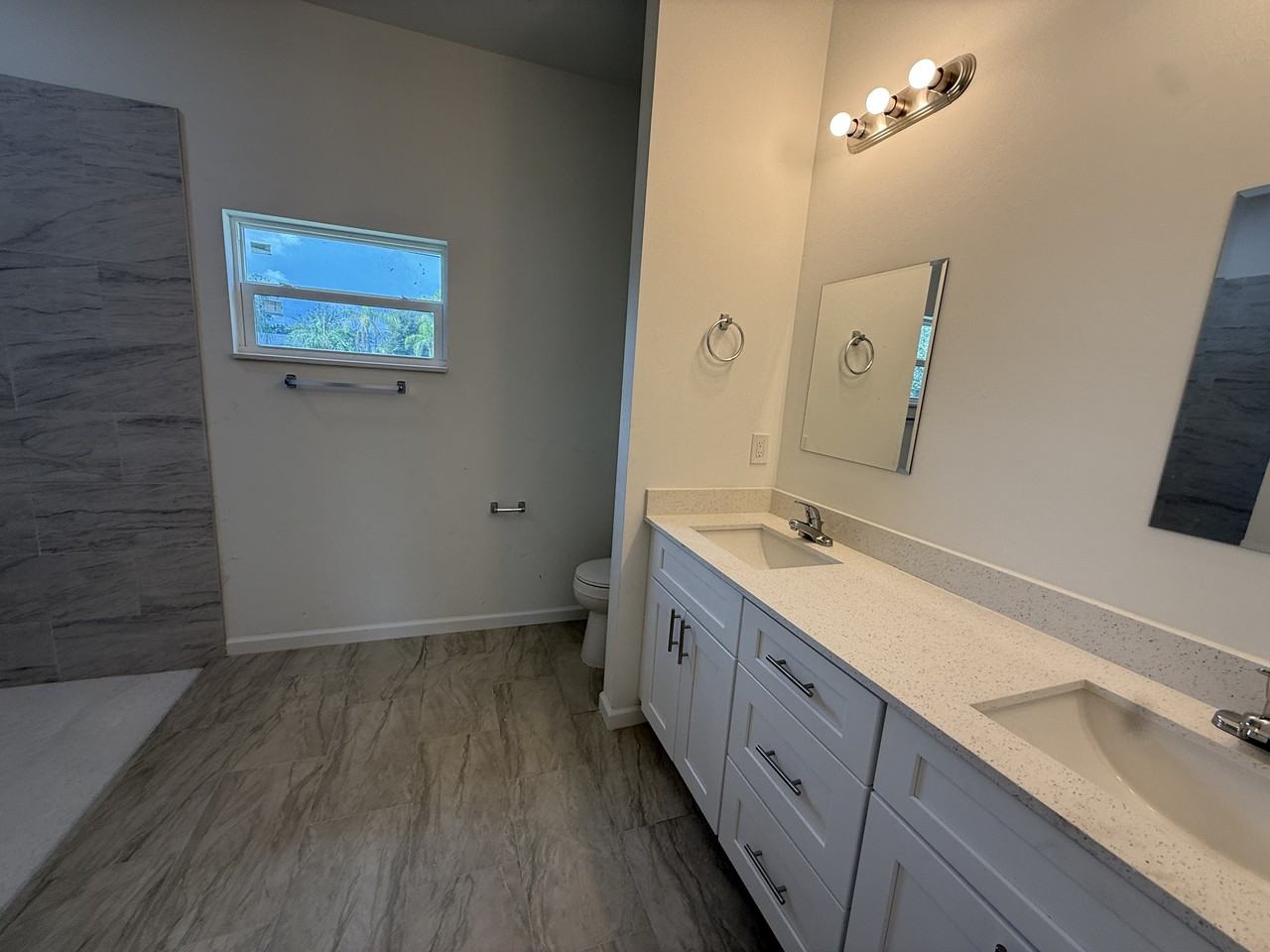 2964 Wells Ave #1 - Photo 7 of 13