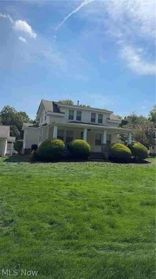 7108 Wakefield Rd - Photo 2 of 27