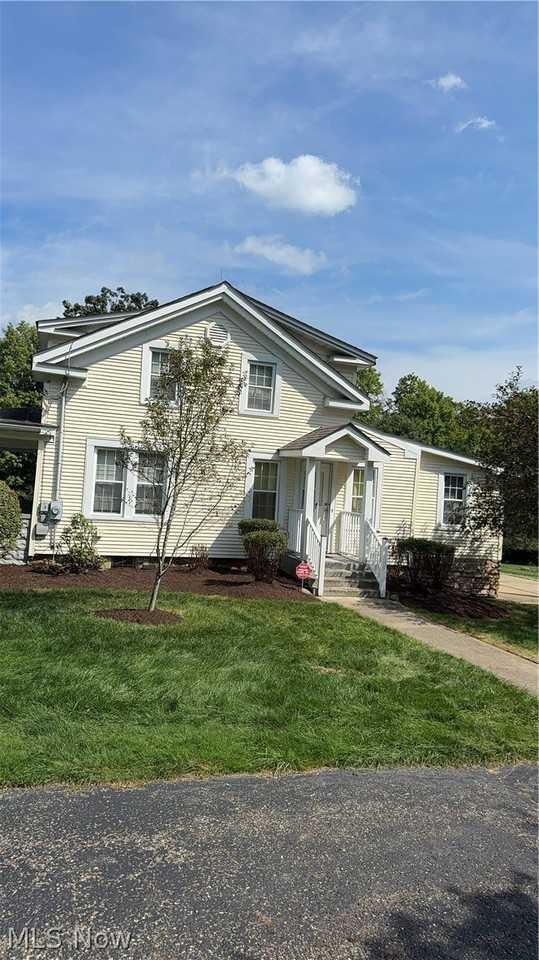 7108 Wakefield Rd - Photo 3 of 27