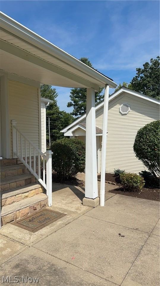 7108 Wakefield Rd - Photo 5 of 27