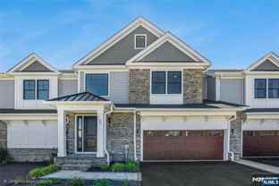 15 Muirfield Ln - Photo 1 of 1