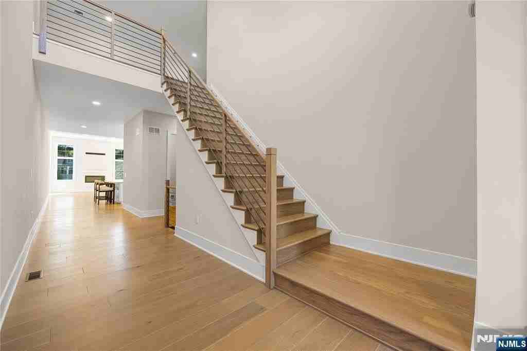 15 Muirfield Ln - Photo 4 of 42