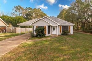 featured image of 16124 Charleton Dr