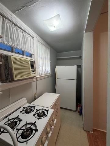 3633 Chestnut St #A - Photo 4 of 7