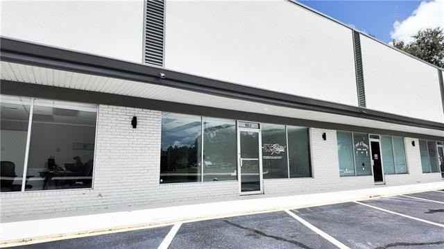 1665 Sw Railroad Ave #9 - Photo 2 of 8