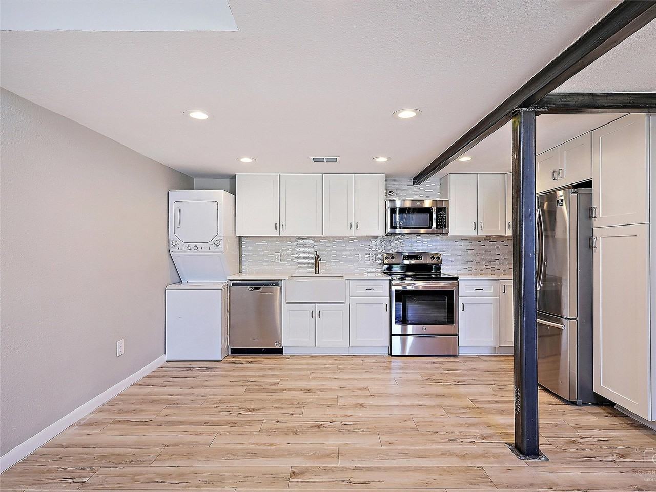6314 Lockheed St #1 - Photo 6 of 19