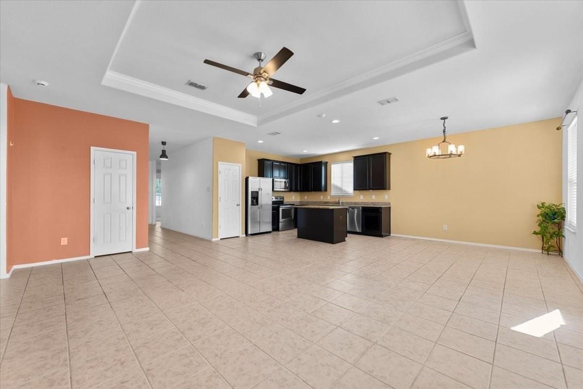 2412 Simmental Rd - Photo 5 of 20