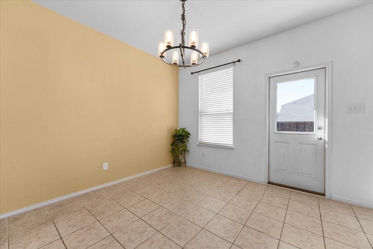 2412 Simmental Rd - Photo 6 of 20