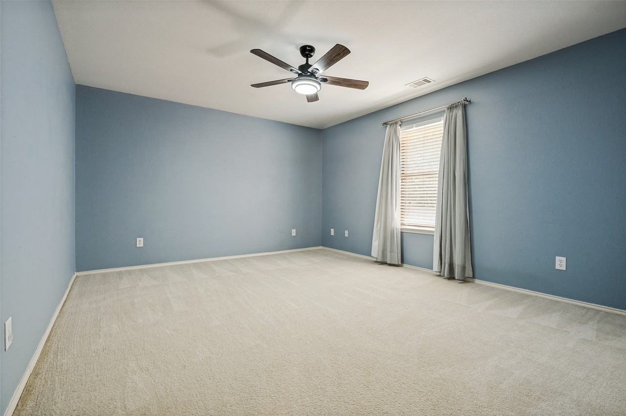 5943 Waterford Dr - Photo 6 of 13