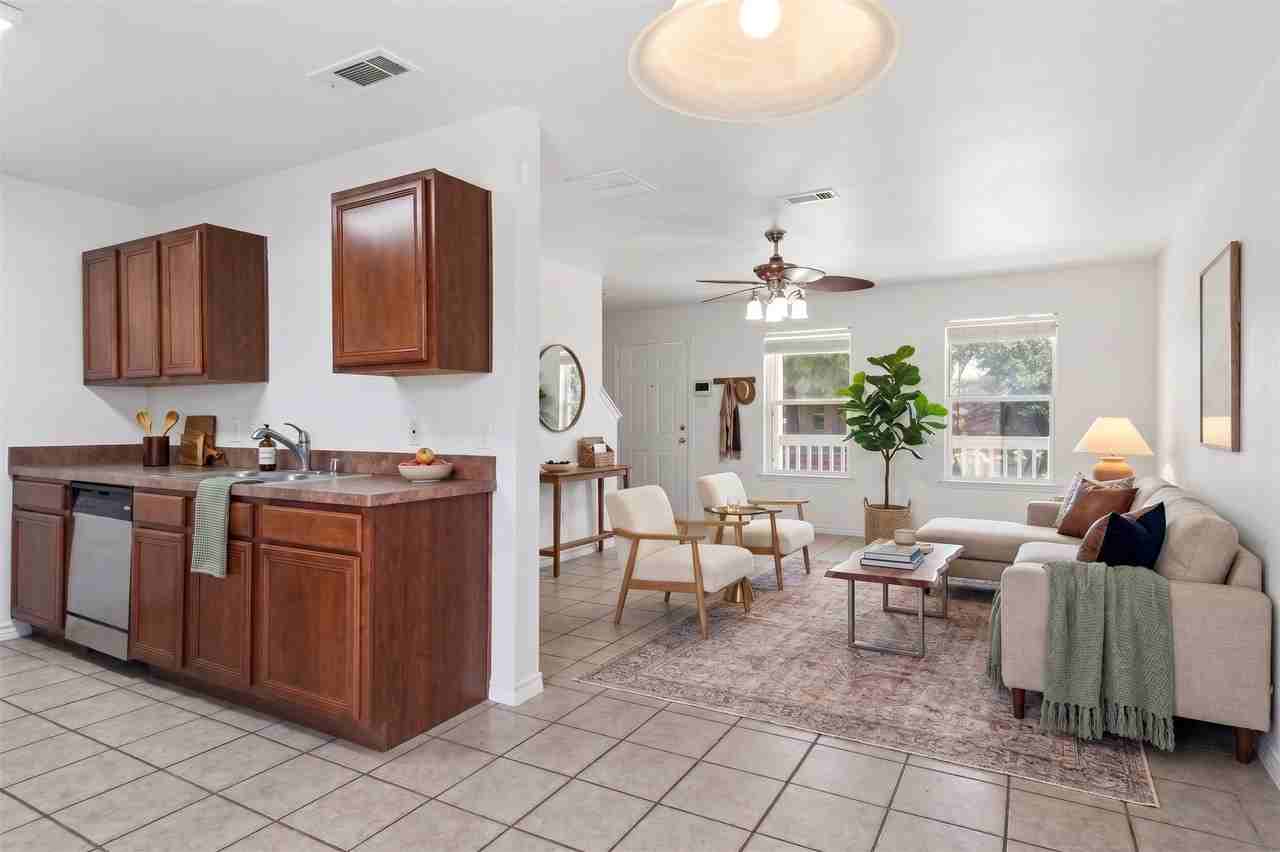 6904 Bountiful Grove Dr - Photo 7 of 33