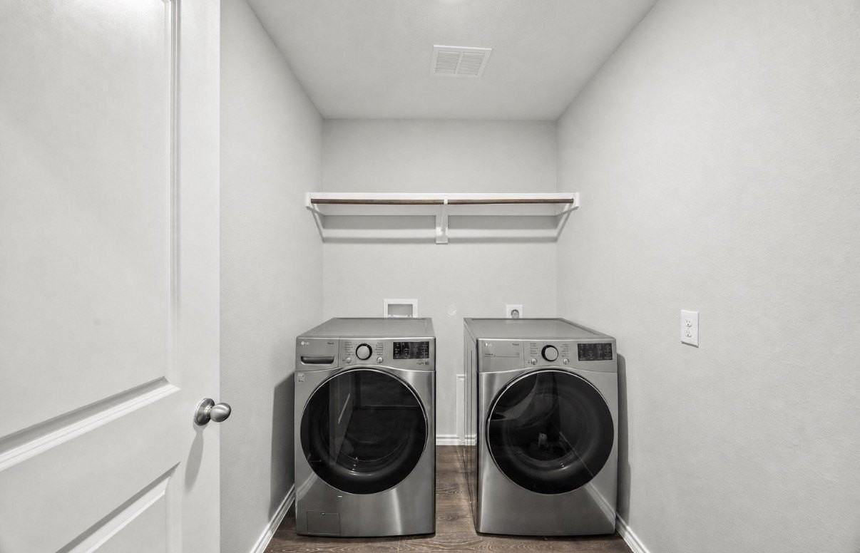 702 Watermill Rd - Photo 4 of 19