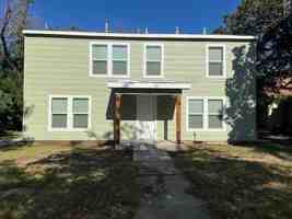 featured image of 1118 Amarillo St #1-2