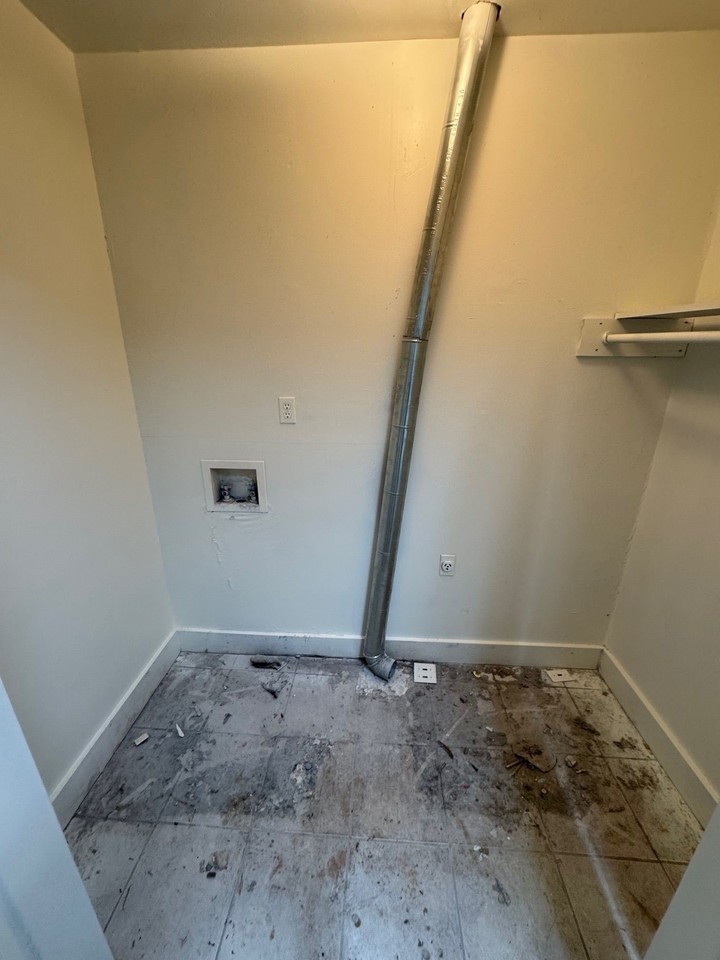 2633 Minter Ln - Photo 5 of 13