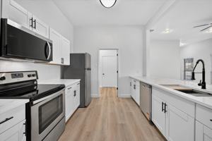 featured image of 1246 W Hudgins St #1248
