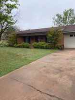 2250 Greenbriar Dr - Photo 1 of 1