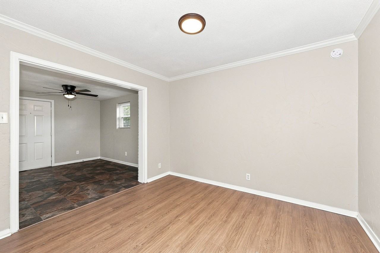 313 Mccurdy St - Photo 5 of 16