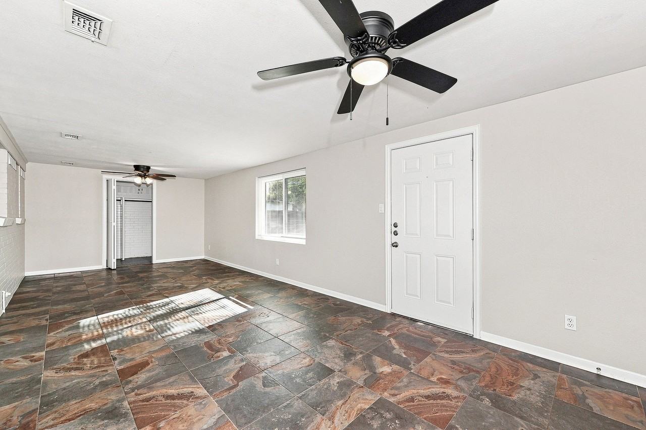 313 Mccurdy St - Photo 6 of 16