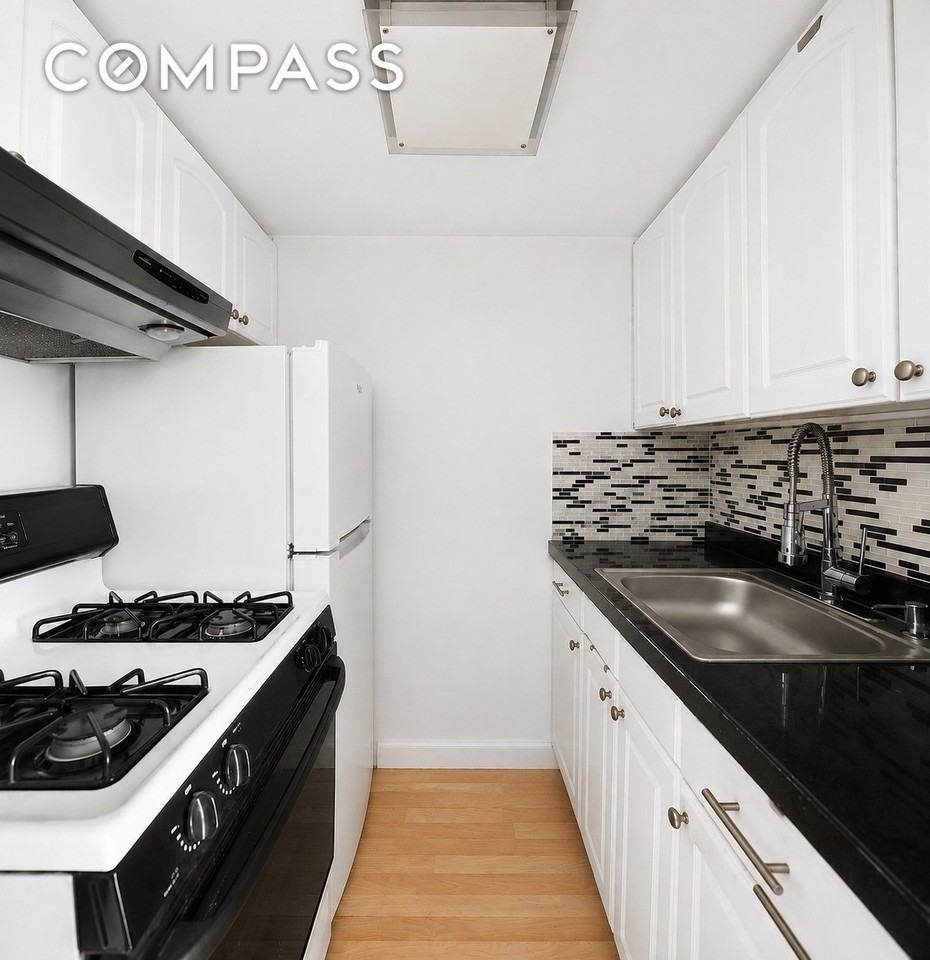111 Hicks St #8Q - Photo 6 of 8