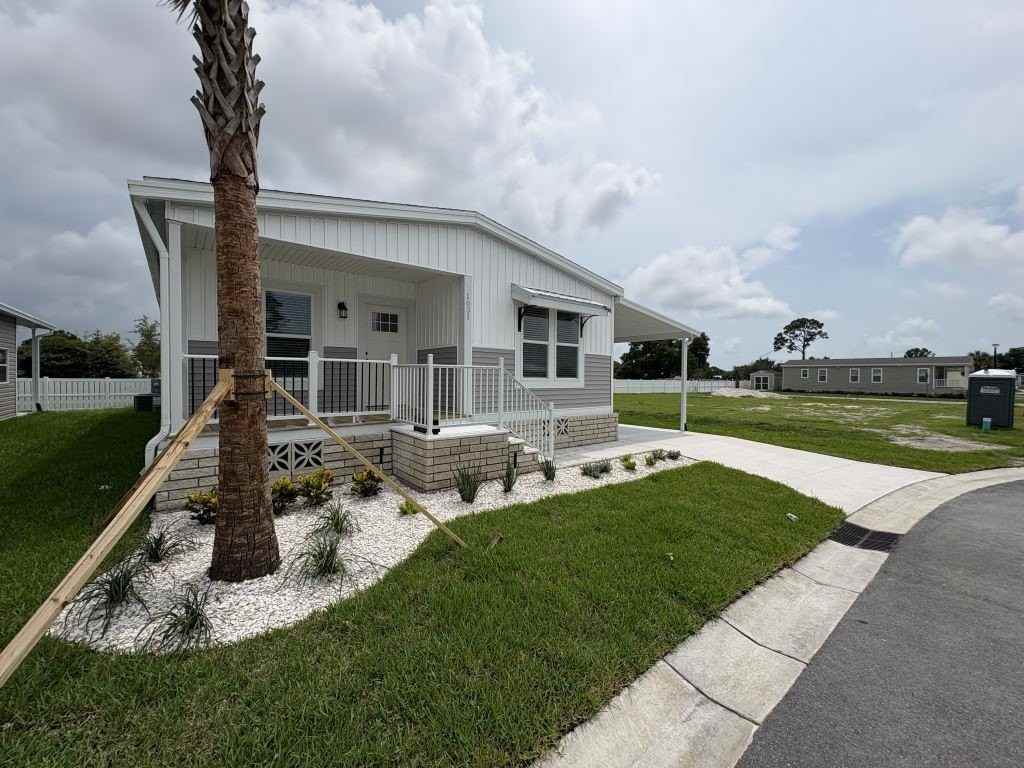 1631 Voyager Dr #361