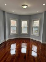 featured image of 818 E 220th St