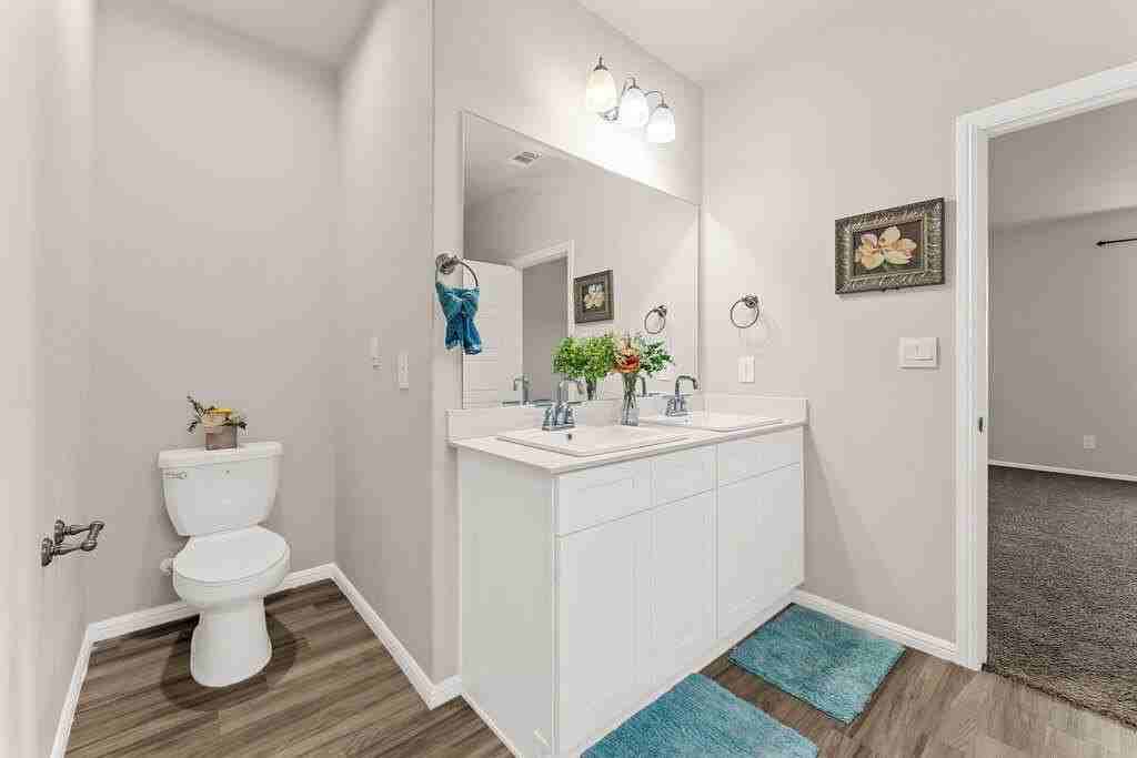 6302 Polo Grounds Ct - Photo 6 of 10