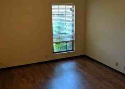 1321 Pennington Ave - Photo 7 of 8